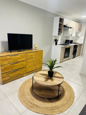 Homely Stay 3